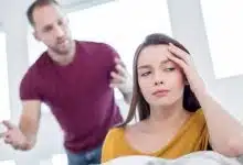ما لا يجب قوله عند التعامل مع شخص مكتئب